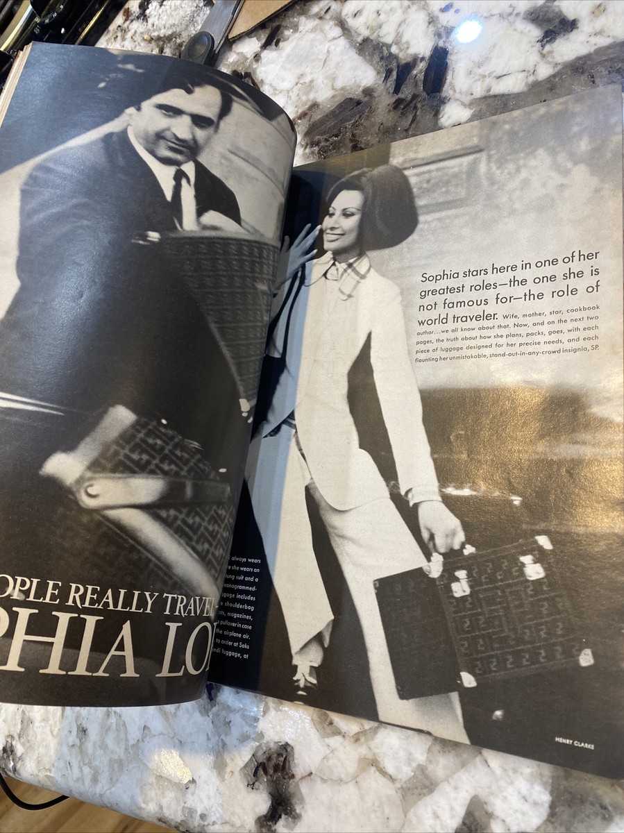 April 15 1972 Vogue Magazine SOPHIA LOREN Cover China Henry Clarke