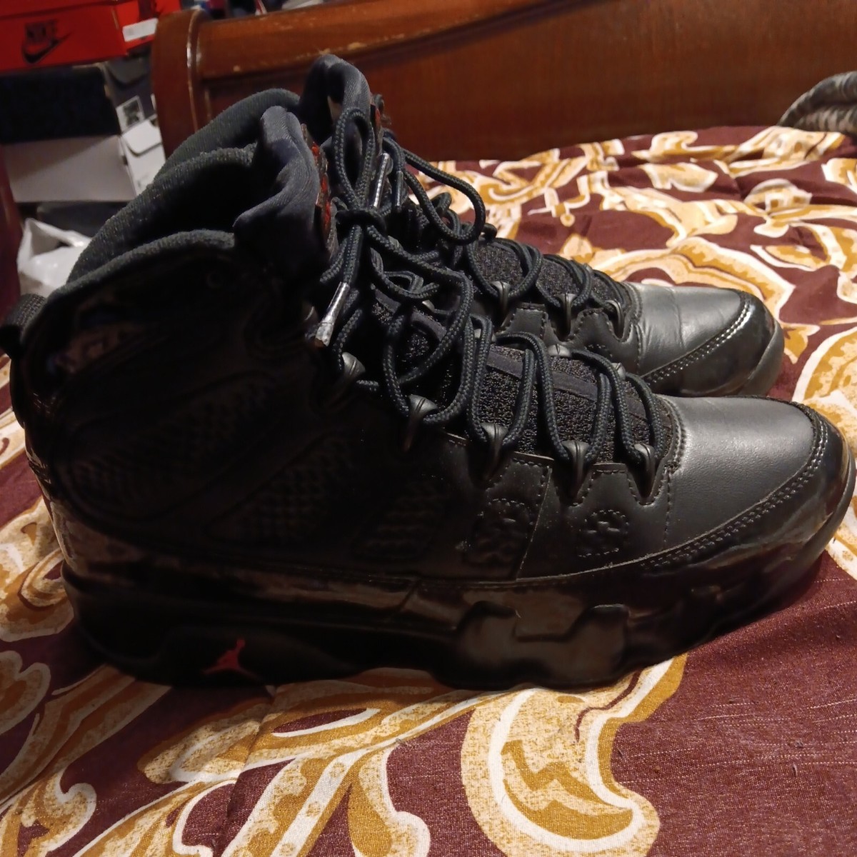 0940) Nike Air Jordan IX Retro Patent BRED Black/Red 302370-014