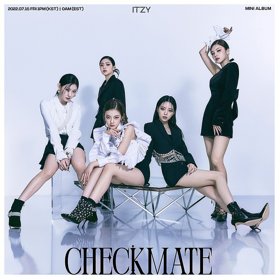 ITZY CHECKMATE Album STANDARD 5 Ver SET 5CD+5Book+10Card+5Poster+