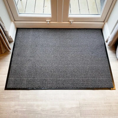 Alfombra De Entrada XL GRIS / NEGRO 90Cm X 120Cm Capturador De Suciedad - Imagen 1 de 4