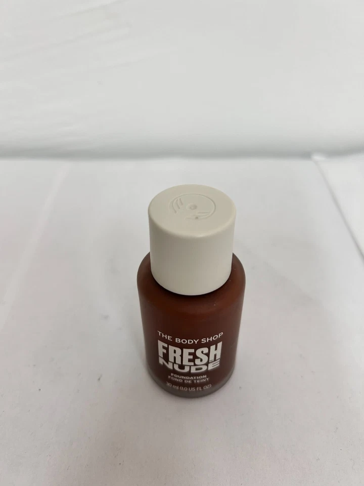 The Body Shop Fresh Nude Foundation Shade Rich 1N 30ml - Image 2 of 4