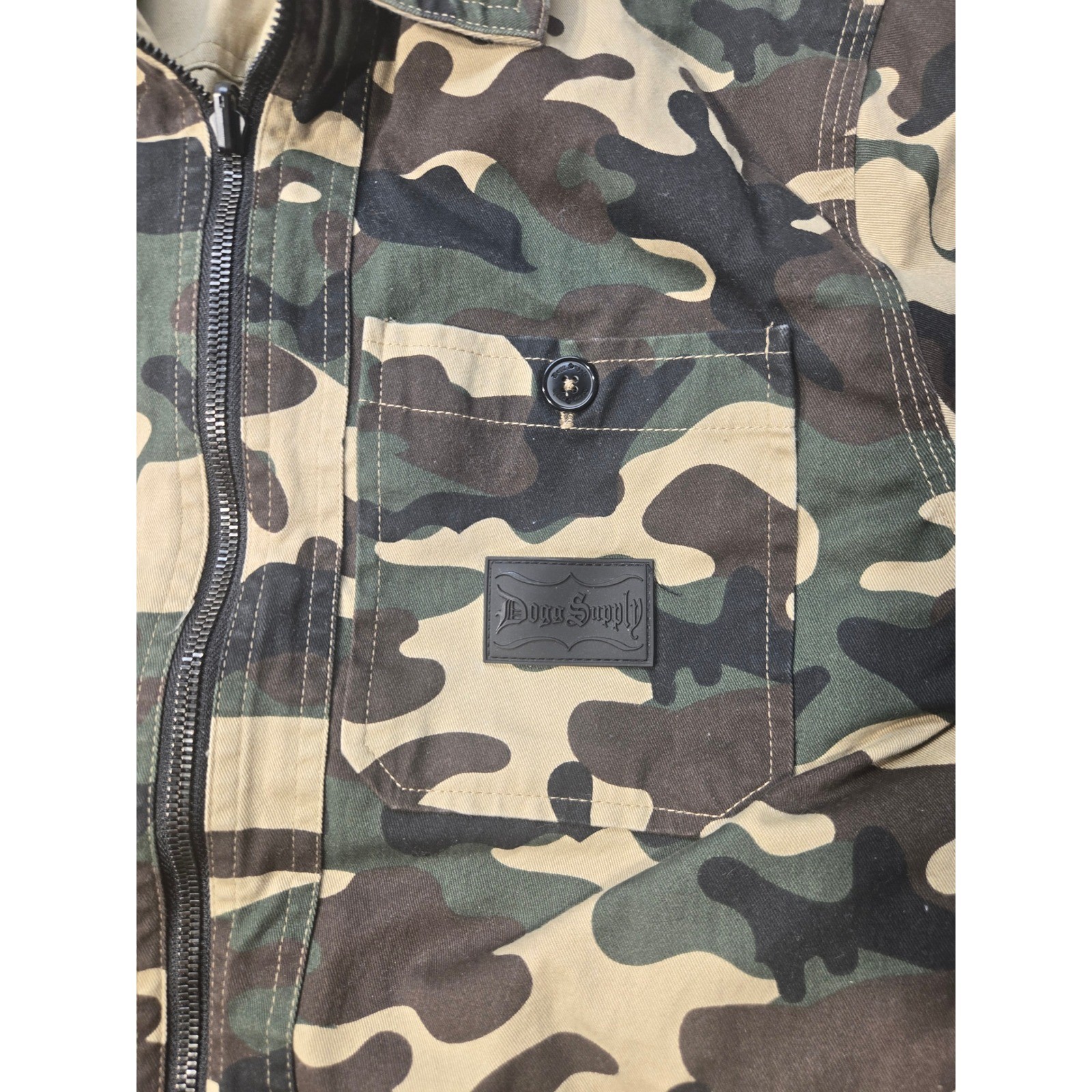 Dogg Supply by Snoop Dogg Mens XS Camo Zip Up Shirt Jacket Woodland Camouflage - second product detail image