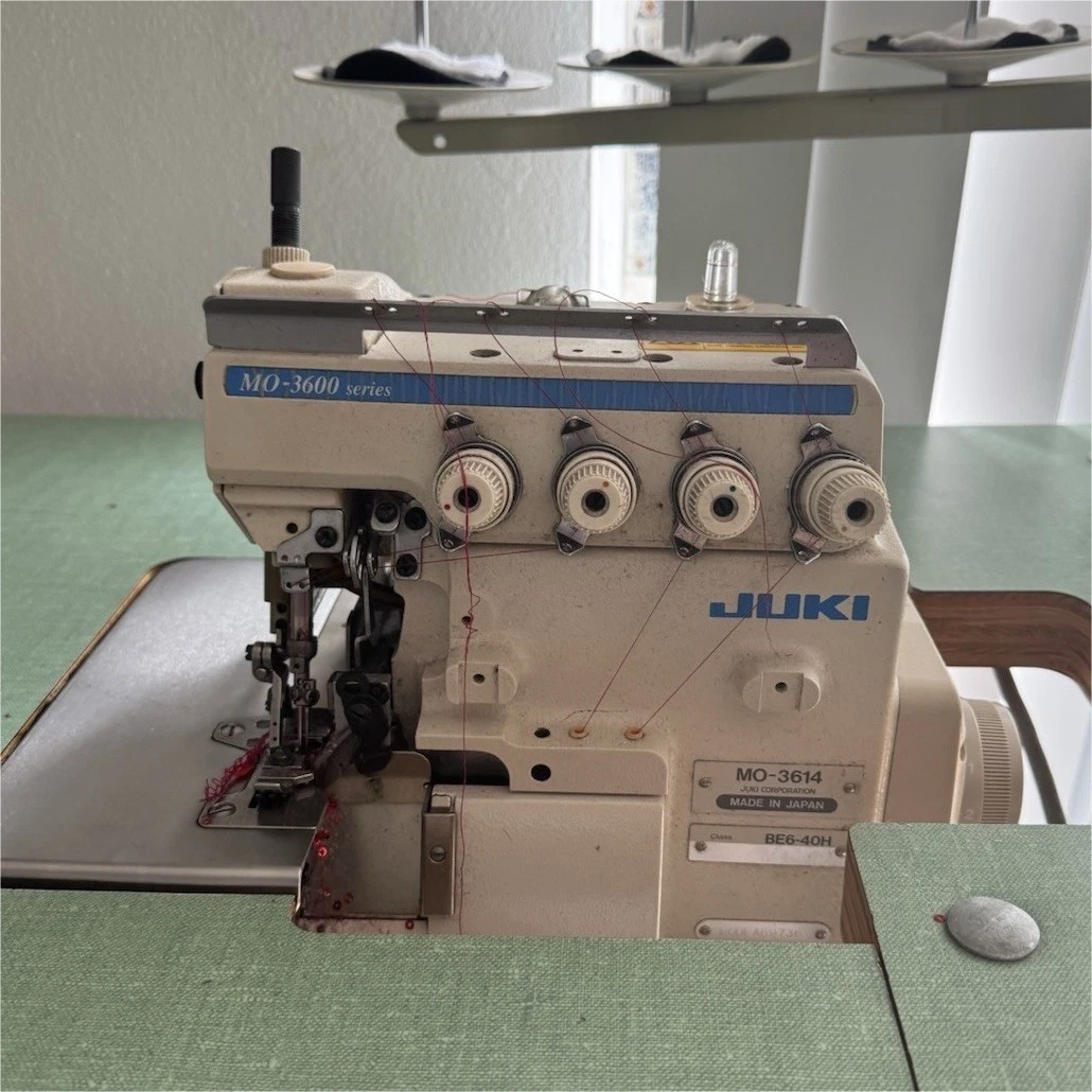 Juki Overlock Sewing Machine/Serger Mechanical Industrial Sewing 