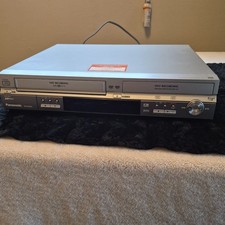 Panasonic DMR-ES35V VHS DVD Recorder Combo With Remote Tested Working