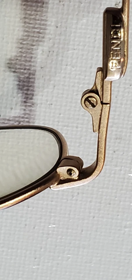 Monturas rectangulares de metal marrón Fendi F714 245 50-18 130 Italia hombres mujeres Foto 4 de 4