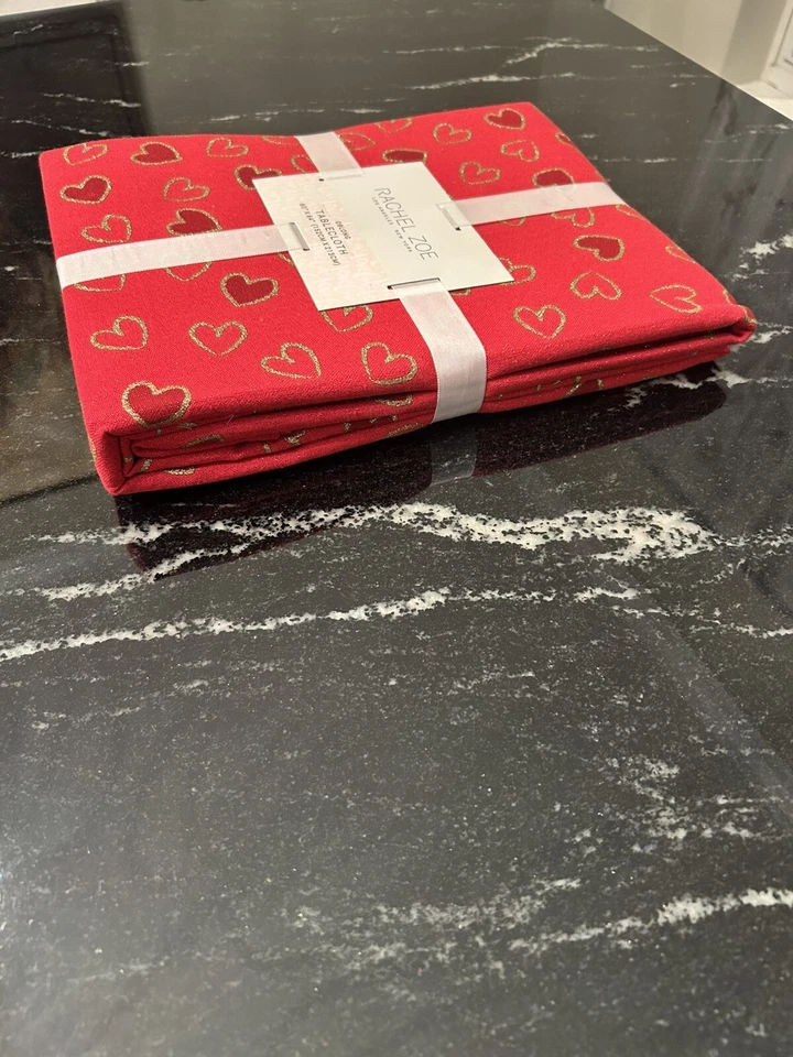 Mother’s Day Rachel Zoe Red Gold Metallic Sparkle Hearts Tablecloth 60x 84 - Image 3 of 4