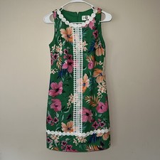 Eliza J Women's Shift Style Dress Green Floral Flowers & Lace Size 4 NWT