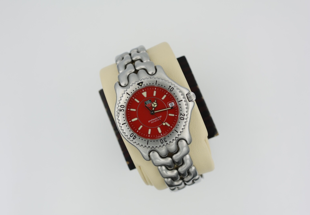 TAG Heuer 腕時計 シルバー/レッド s-l1200.png