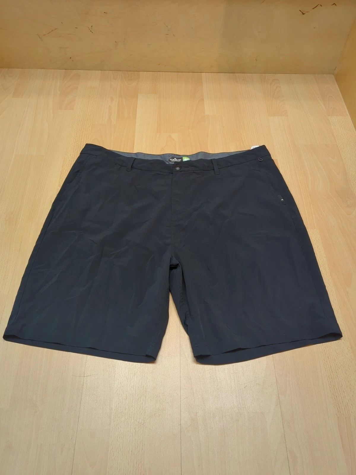 Quiksilver Amphibian Shorts Mens 42 Black Hybrid Walkshort Board Swim Golf