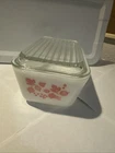 Vintage Pink Pyrex 502 1.5 QT Refrigerator Dish With Lid In Gooseberry Pristine