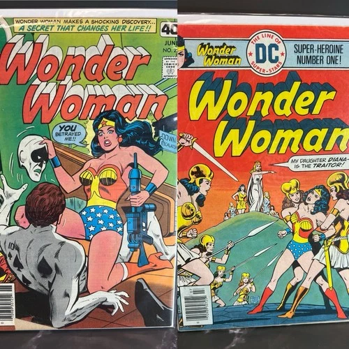 Lot Of 2 Vintage Wonder Woman Comic Books Vintage DC Comic Books