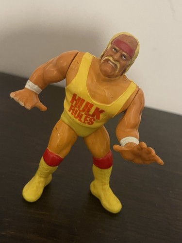 WWF/WWE HASBRO SERIES 1 - Vintage Hulk Hogan Actio...