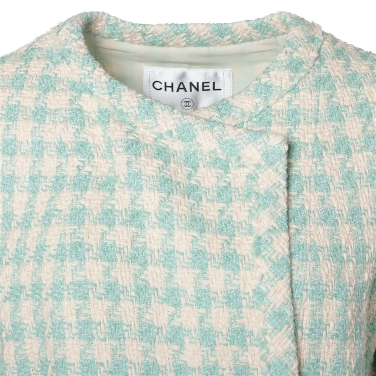 Chanel Coco Button 23S Cotton Setup 36 Ladies' White x green Chanel Coco Button 23S Cotton Setup 36 Ladies' White x green