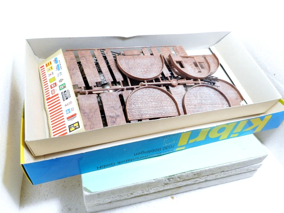 KIBRI B-9648 - Ponte diritto con archi in pietra 300 mm - Vintage New OVP ++++++ - Immagine 2 di 3