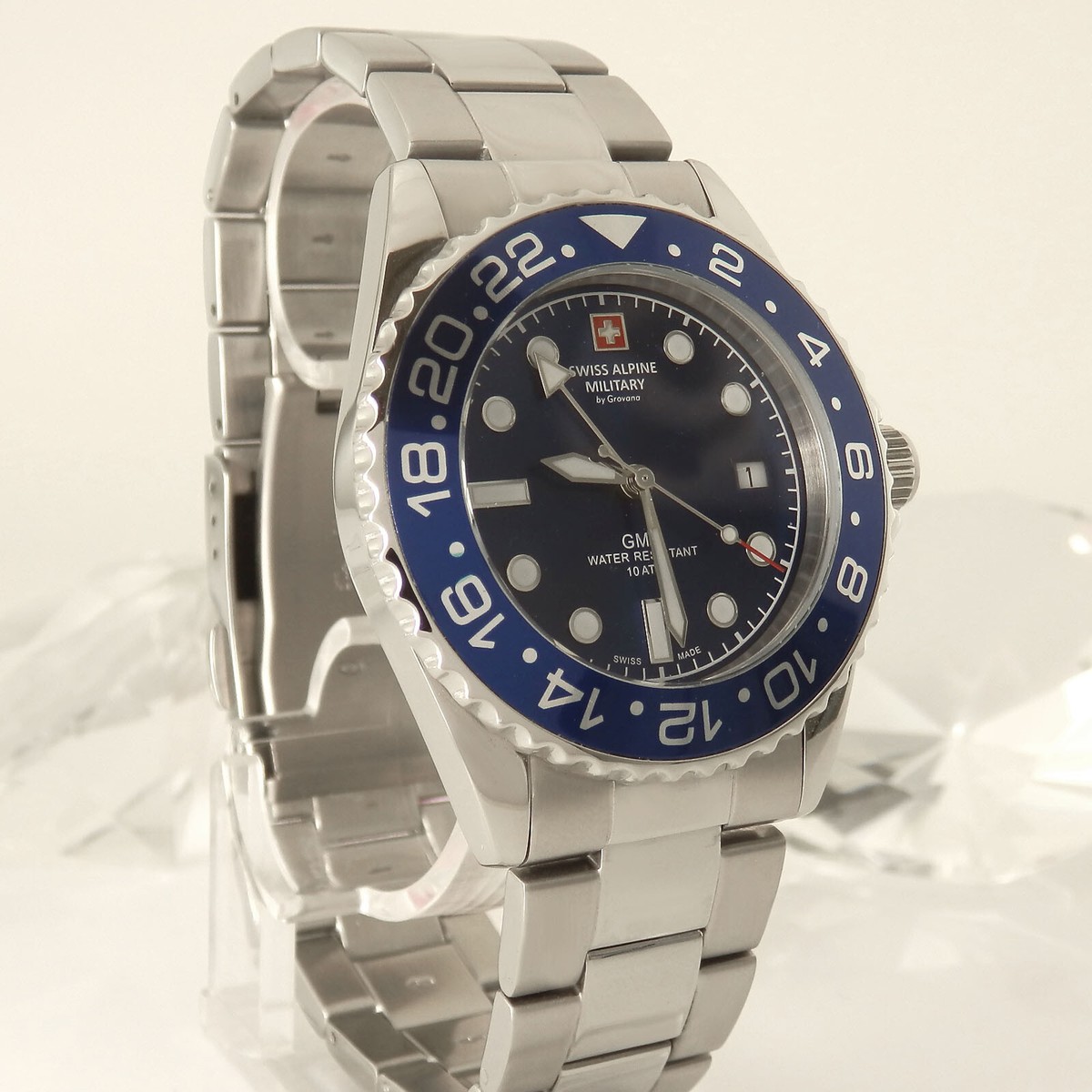 Swiss Alpine Military GMT Herrenuhr Edelstahl Quarz blaue Lünette 