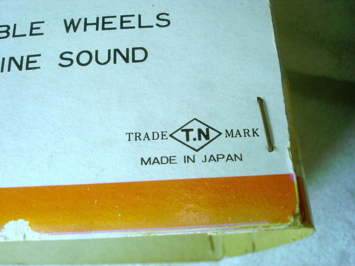 Vintage Japan Tin 1960's Battery Op. 