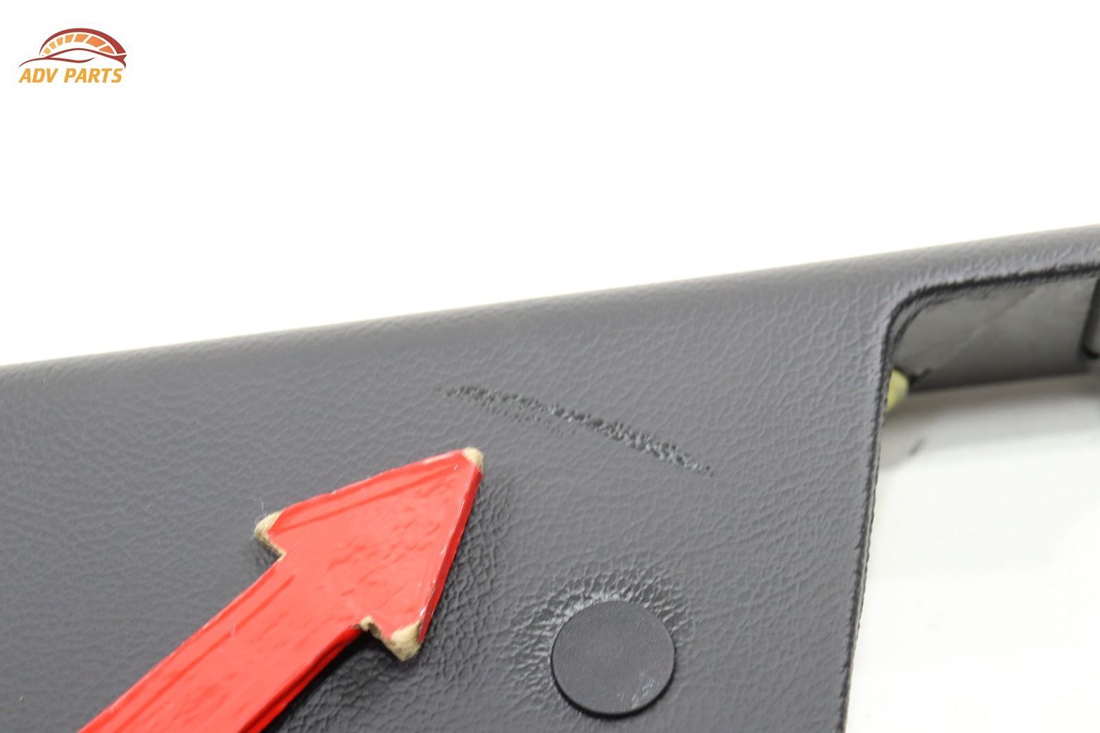 Maserati Quattroporte 2014-2020 Front Right Kick panel