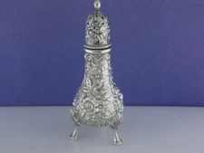 Sterling Silver S KIRK & SON Pepper Shaker REPOUSSE no.58 ~no mono