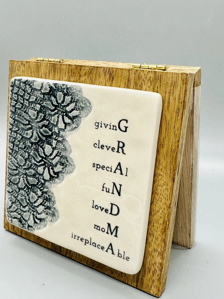 “Grandma” Personalizable Plaque Tile Hinged Sandwich Board Gift By Demdaco - Image 2 of 4