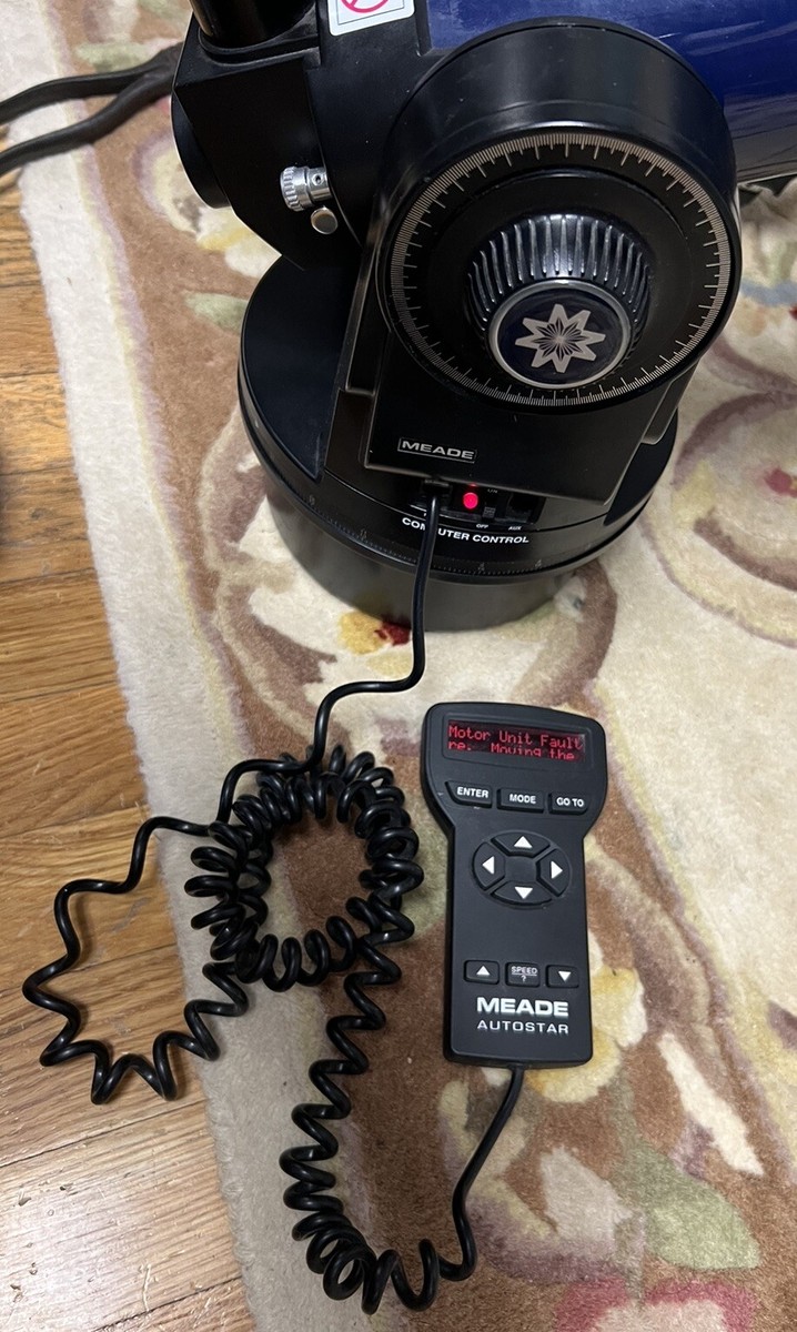 Meade ETX-70 Refracting Telescope with Autostar Control with