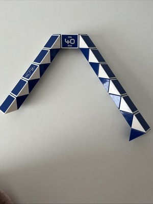 Rubix Schlange Spielzeug blau & weiß 40th Anniversary 1974 - 2014 verschiedene Formen herstellen