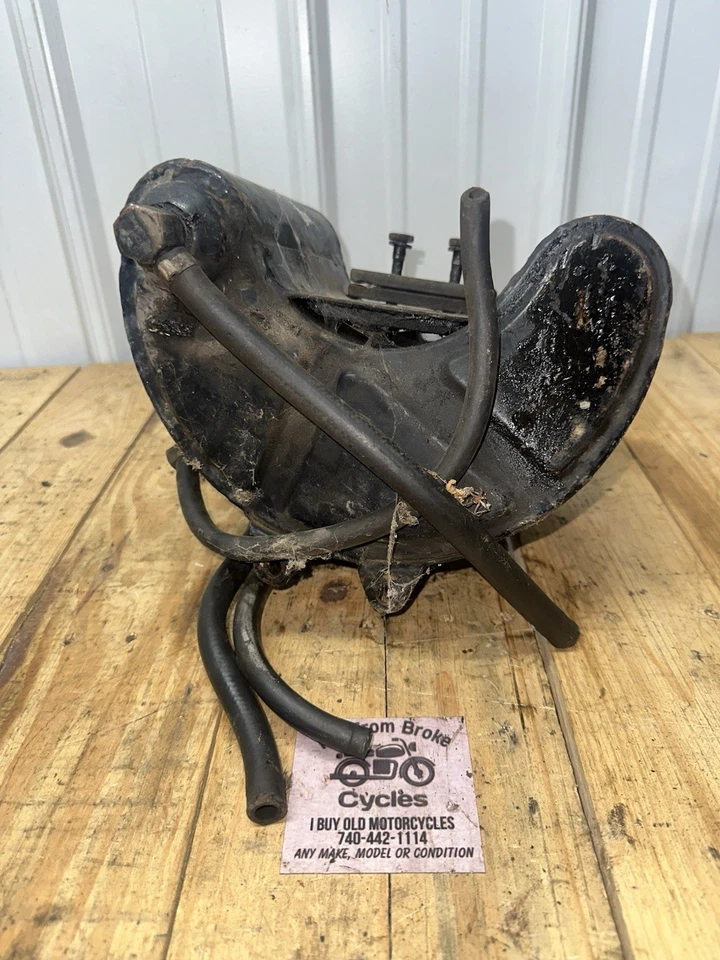 Harley Davidson Sportster XLCH Model K KR KRTT horseshoe oil tank Fits 1962-65 - Image 4 of 4