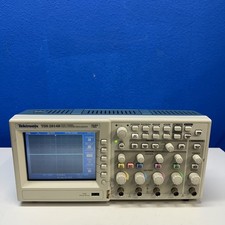 Tektronix TDS 2014B 100MHz 4-Channel Digital Oscilloscope 1GS/s w/ Probes