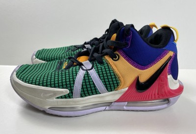 Nike Lebron Witness VII Basketball Shoes Mens Size 8 Green Purple