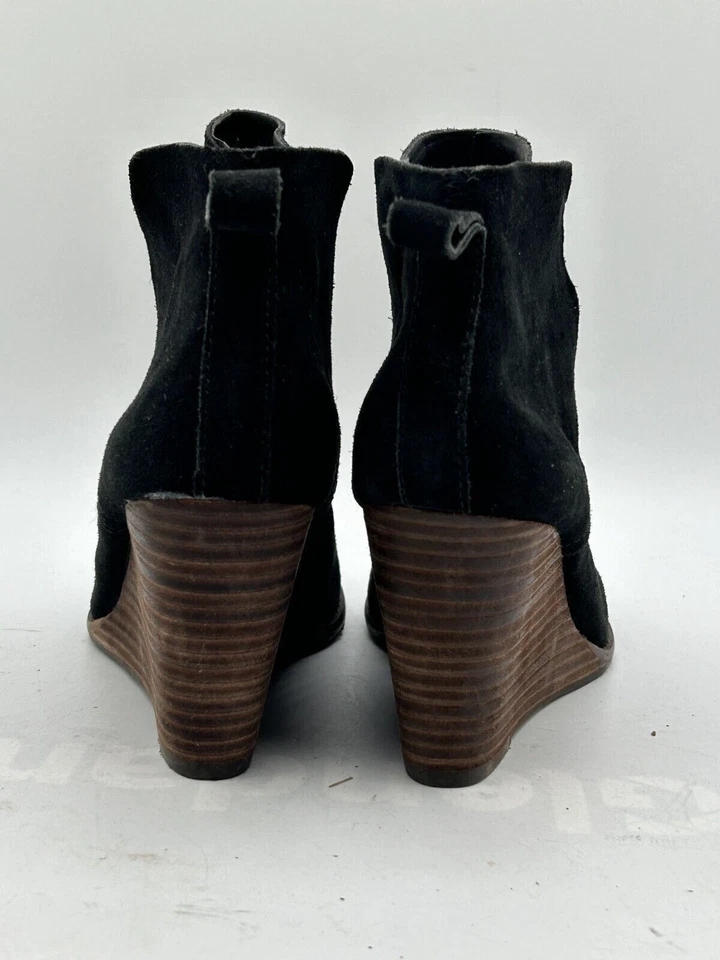 Lucky Brand LK-YAMEENA Wedge Ankle Boot Women's Sz 6.5 Black Closed Toe Suede - Image 3 of 4