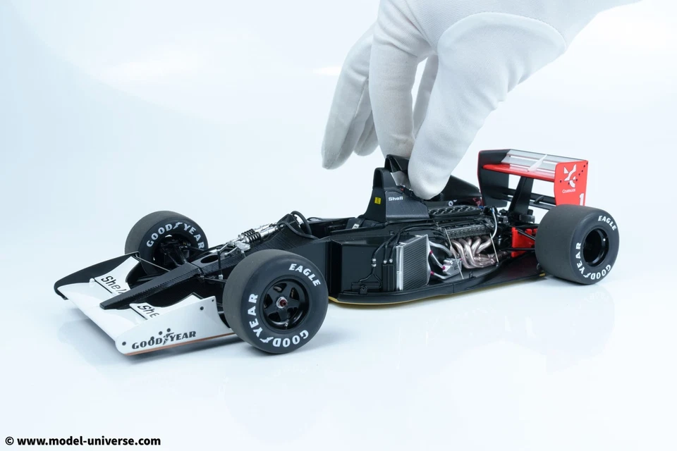 AUTOart - 1:18 McLaren MP4/6 Japanese Grand Prix #1 Ayrton Senna 1991 - Compo... - Image 2 of 4