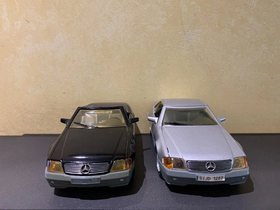 Majorette Mercedes 500 SL + MERCEDES BENZ 500 SL 1989 Cabrio Scala 1/24 - Immagine 3 di 4