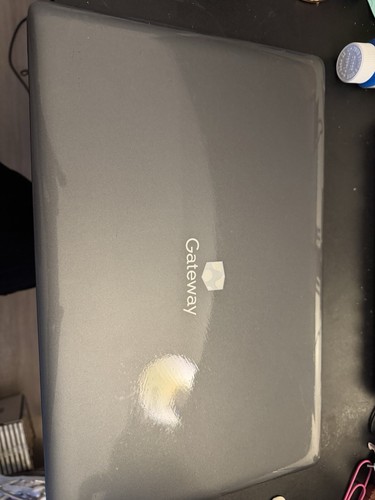 Gateway GWNC31514-BL 15.6'' (128GB SSD Intel Core i3-1115G4 3GHz 4GB RAM) Laptop - Afbeelding 6 van 6