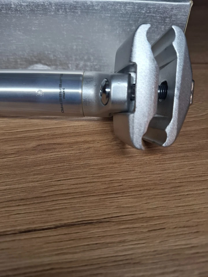 Ricambi bici d'epoca retrò nuovi con scatola NOS Suntour reggisella - modello... - Immagine 3 di 4