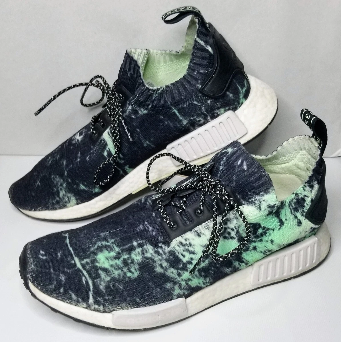 Adidas originals nmd_r1 shop primeknit boost sneaker bb7996