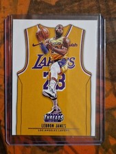 2018-19 Panini Threads Basketball LEBRON JAMES Los Angeles Lakers #175