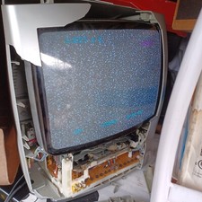 Magnavox 13" TV VCR Combo Retro Gaming CRT MC132EMG/17