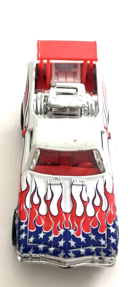 5 COCHES PEQUEÑOS 1/64 ELCAMINO 68 -1999 CHINA, JEEP HOT WHEELS MALASIA 1981, HOT WHEE Foto 4 de 4