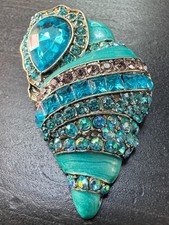 Vintage Coastal Blue Ocean Sea Shell Conch Crystals Rhinestone Brooch Pin B92