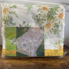 Beacon Field Daisies Blanket, 100% Acrylic 72x90 Inch Made In USA