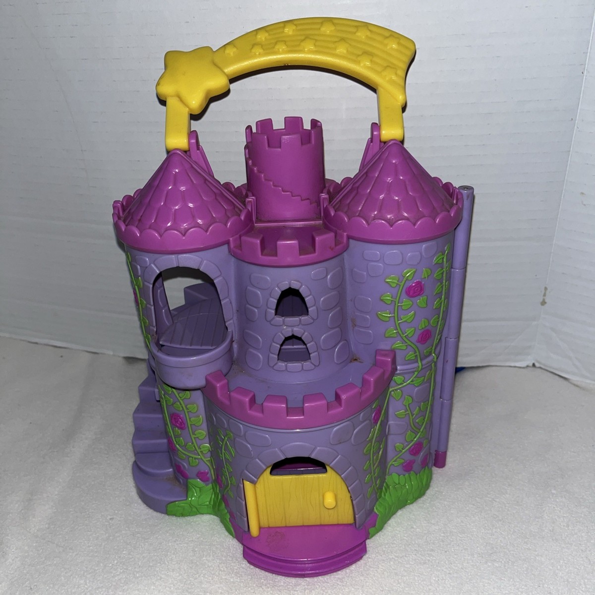 Princess Dora 2004 Mattel Castle Fisher Price Foldable castle & 2