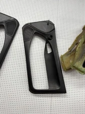 1994 Honda Civic Coupe Ex PASSENGER SIDE DOOR CARD. COMES WITH  WINDOW SWITCHES