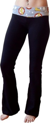 DC Comics Wonder Woman Womens Black Yoga Pants NWT Medium