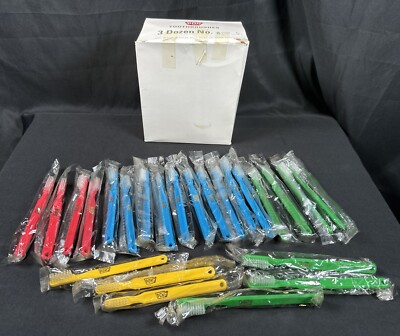  Vintage POH No. 4, 8  Pediatric Dentistry Kid's Toothbrushes - Lot Of 24 