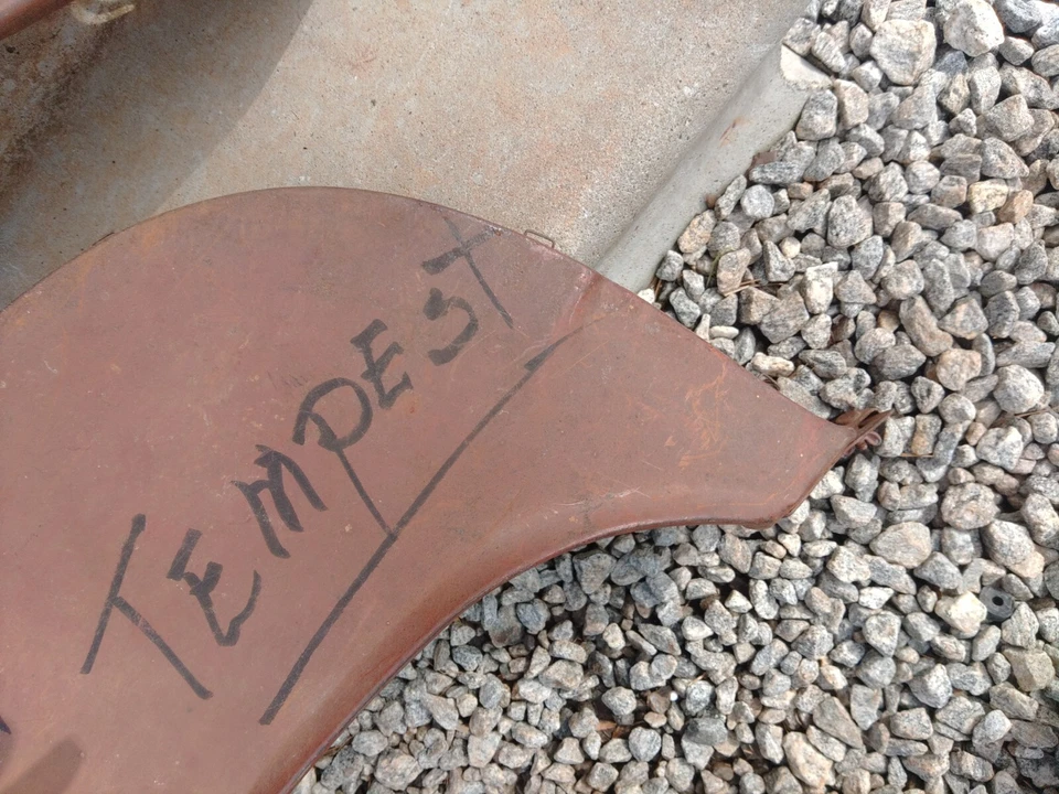 Faldas guardabarros Pontiac Tempest 1964-67 TPS-64 TPS-66 1965 1966 Foto 4 de 4