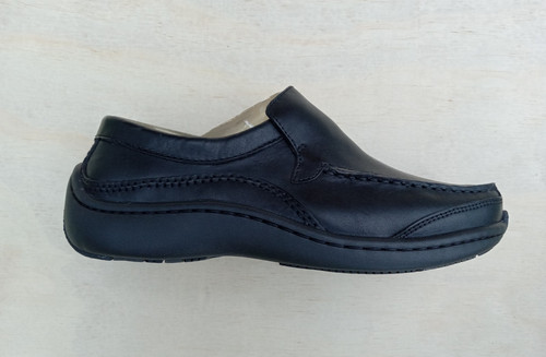 Klogs Men's 8W Sierra Loafers. New In Box. 