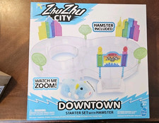 Zhuzhu City Downtown Starter Playset with Electronic Hamster