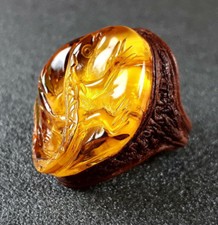 9 US Adjustable Baltic Amber Figurine LIZARD Cameo and Artistic Leather Ring