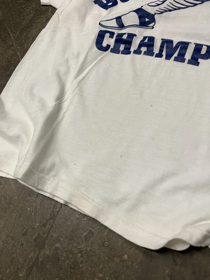Camisa de correr Champion vintage años 70 EE. UU. Single Stitch Bureau Co. Champs Foto 3 de 4