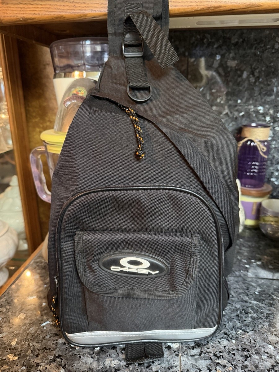 バッグ 00s OAKLEY backpack Vintage OAKLEY Sling Bag Backpack 00s | eBay