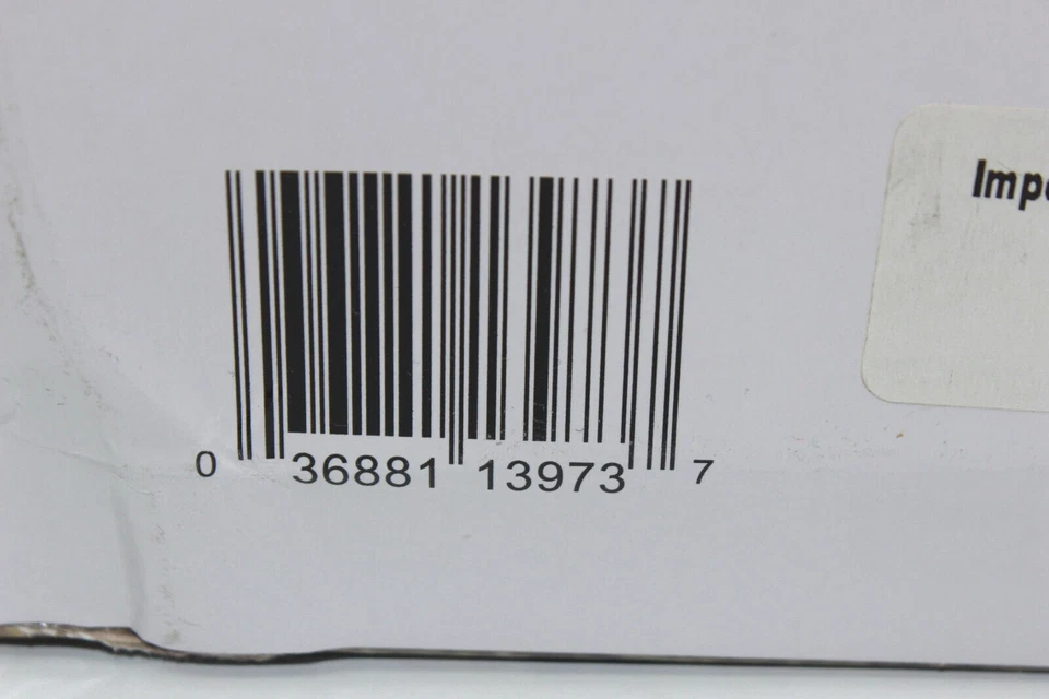 Sale Ertl 13973 New Holland CR9.90 Combine Harvester 1:3 2 Twin Wheels New - Image 2 of 4